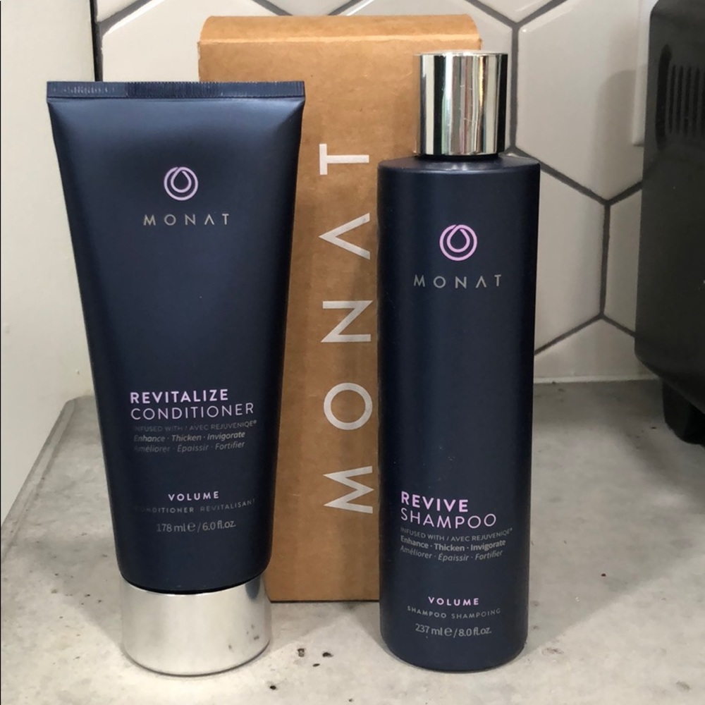 Monat Revive Shampoo and Revitalize Conditioner